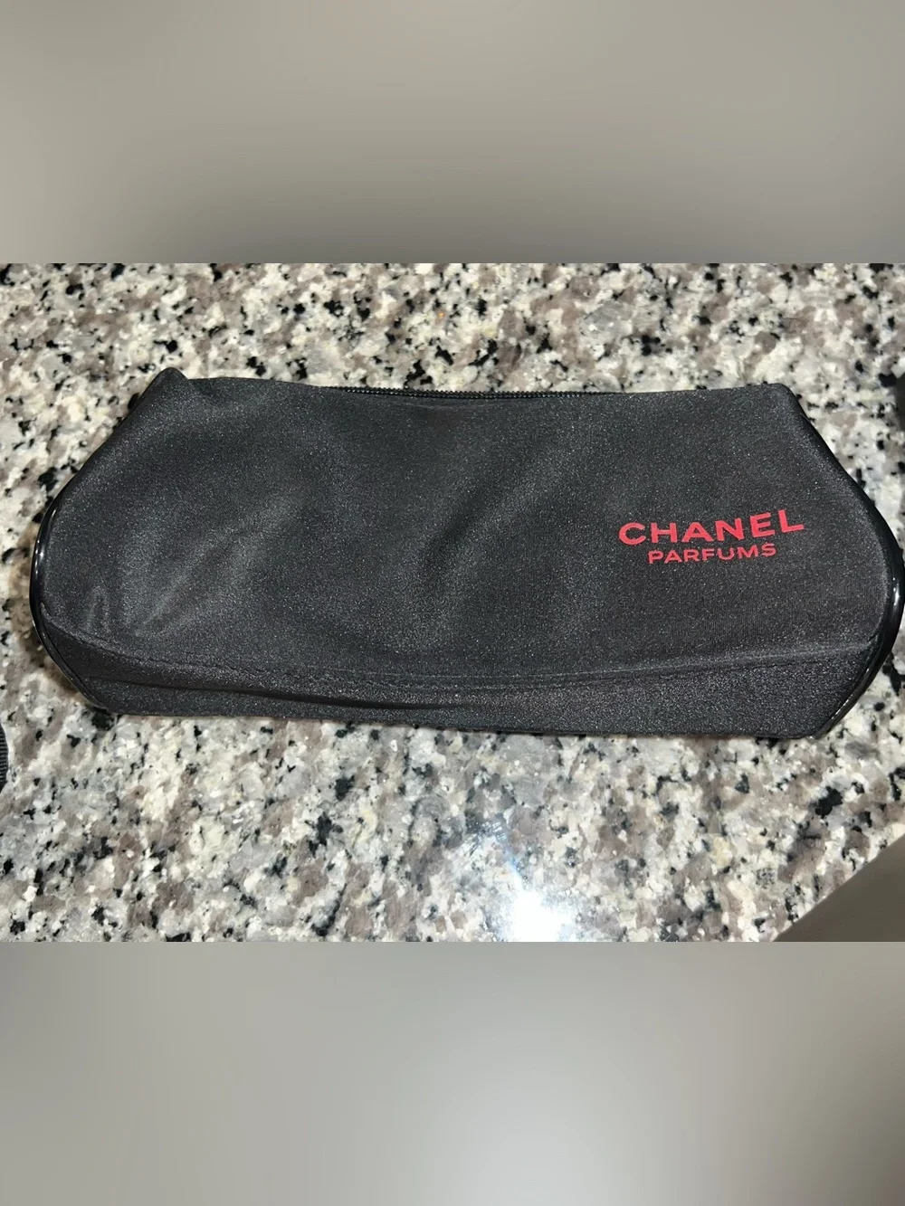 Chanel Parfums Black/Red Nylon/Enamel Top Zip Cosmetic/Makeup Travel Pouch/Bag♥️